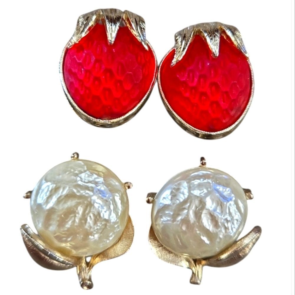 EC VINTAGE SARAH COVENTRY CLIP ON FRUIT EARINGS